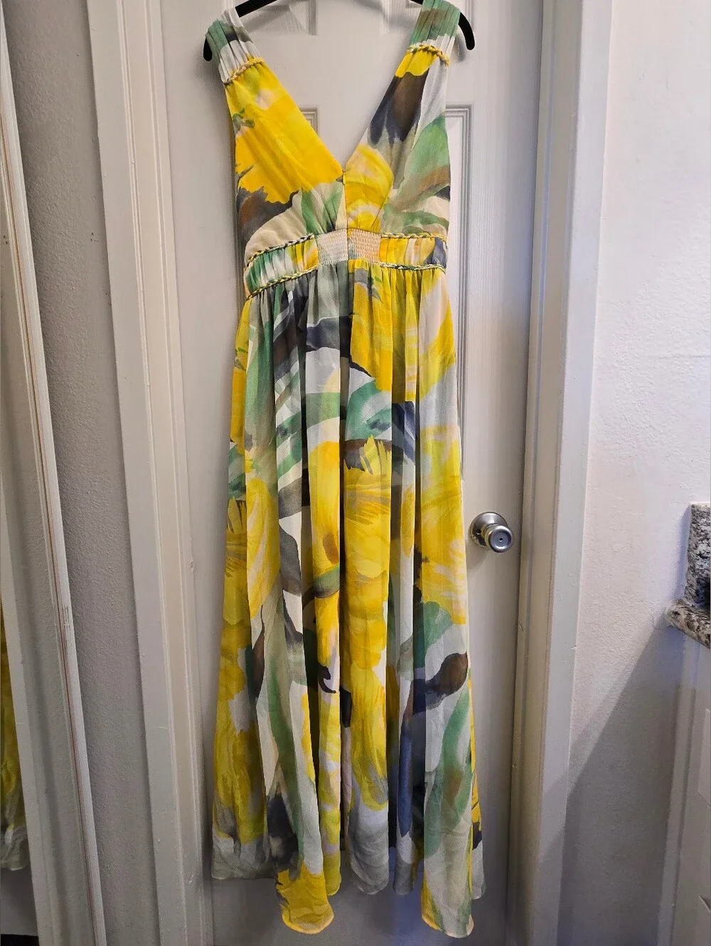 WHBM Maxi Dress Sunny Floral